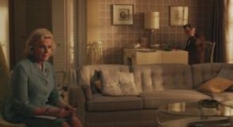 Кадр з фільму Правила не застосовуються