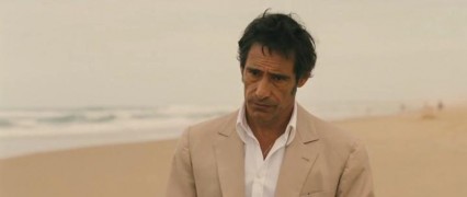 Кадр з фільму Кемпінг