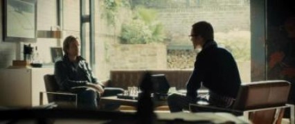 Кадр з фільму Такий самий зрадник, як і ми