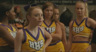 Кадр з фільму Вболівальниці зі стажем