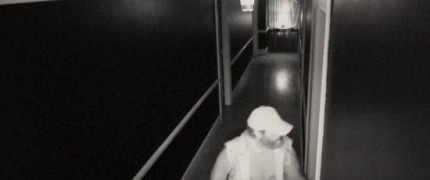 Кадр з фільму Тебе ніколи тут не було