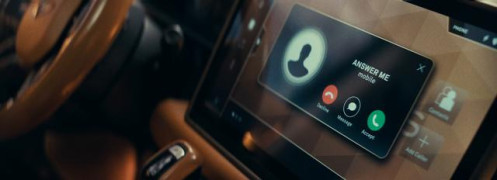 Кадр з фільму Під замком