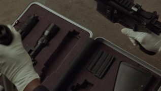 Кадр з фільму Стрілець