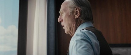 Кадр з фільму Золото