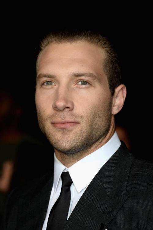 Фото Джай Кортні 