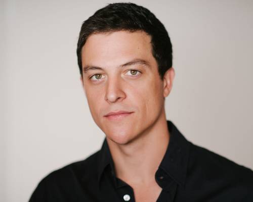 Фото Джеймс Маккей