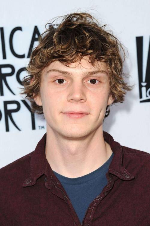 Фото Еван Пітерс