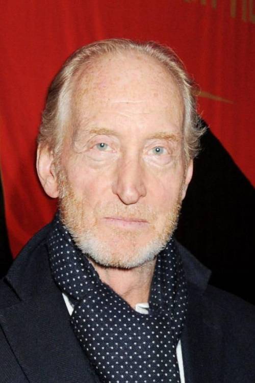 Фото Чарльз Денс 